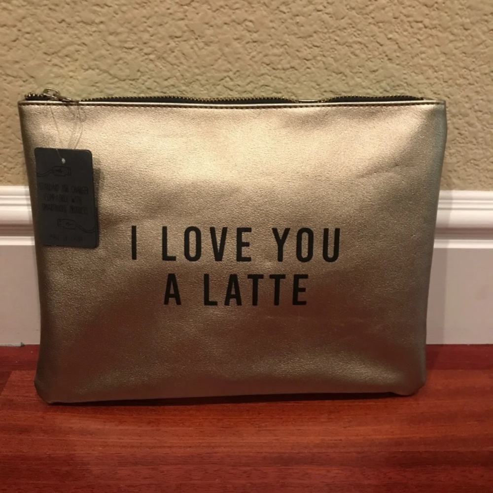 Cosmetic Bag by T-shirt & Jeans NWT